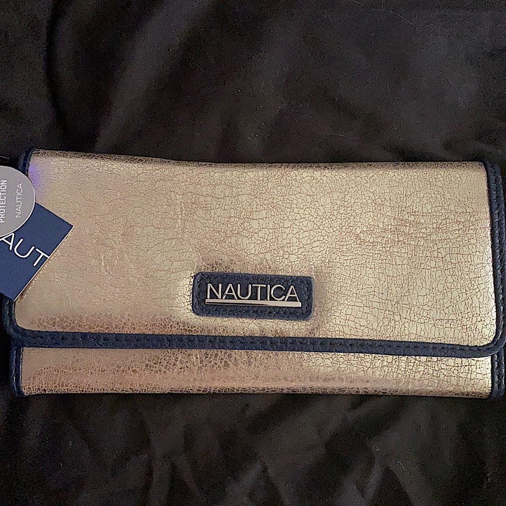 ✨BNWT NAUTICA WALLET/HNDBAG RFID PROTECTION